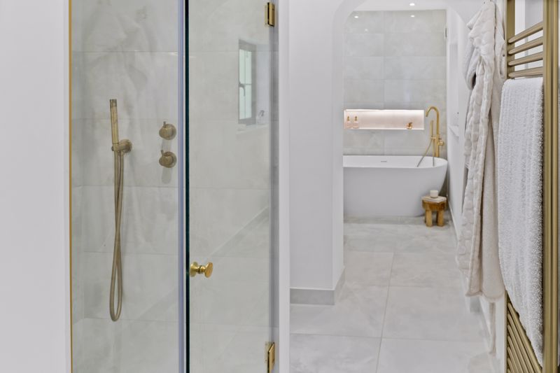 Bathroom- click for photo gallery